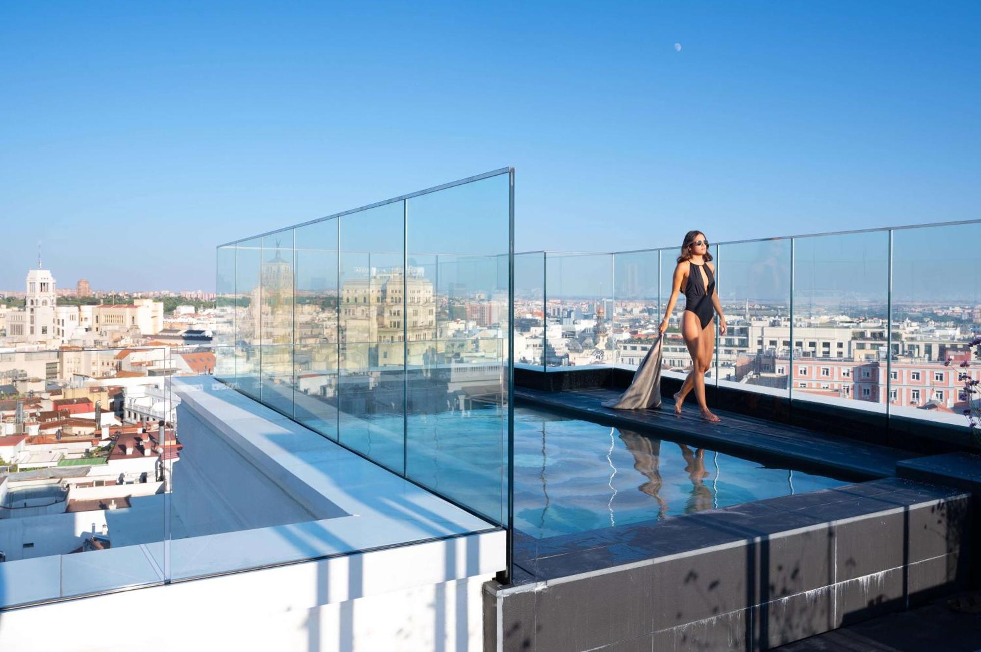 Hotel Montera Madrid, Curio Collection By Hilton Exteriör bild