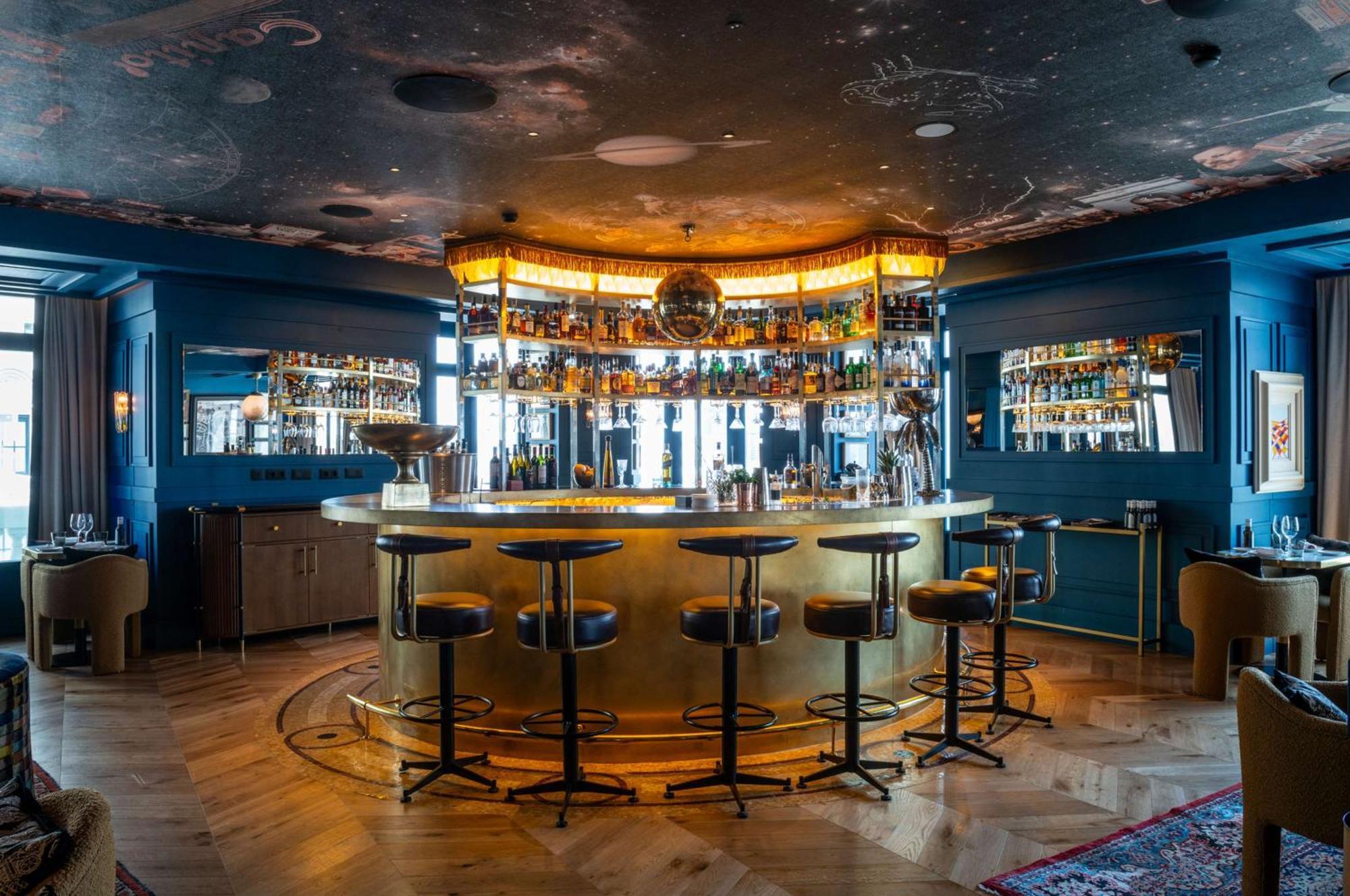 Hotel Montera Madrid, Curio Collection By Hilton Exteriör bild