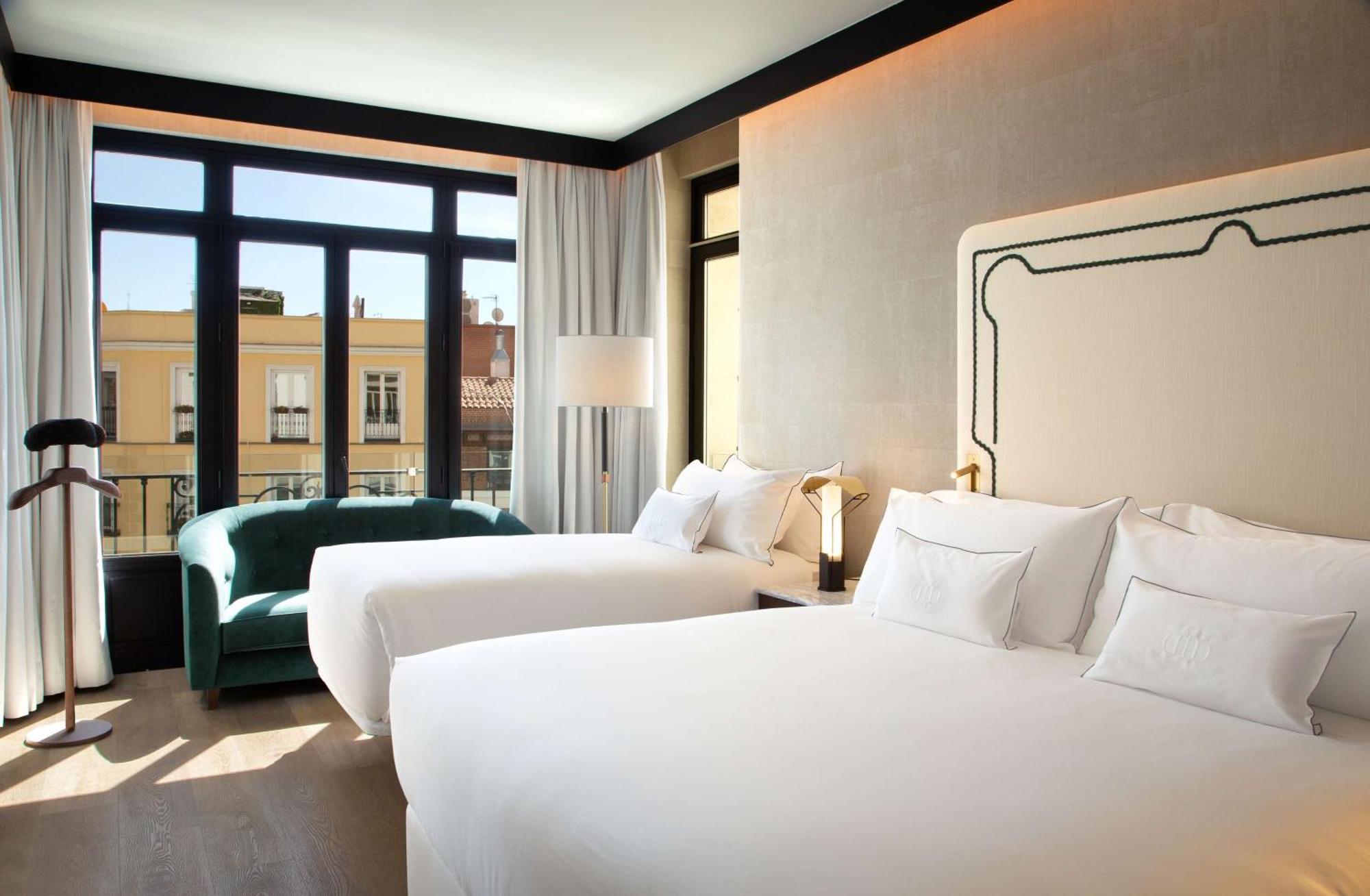 Hotel Montera Madrid, Curio Collection By Hilton Exteriör bild
