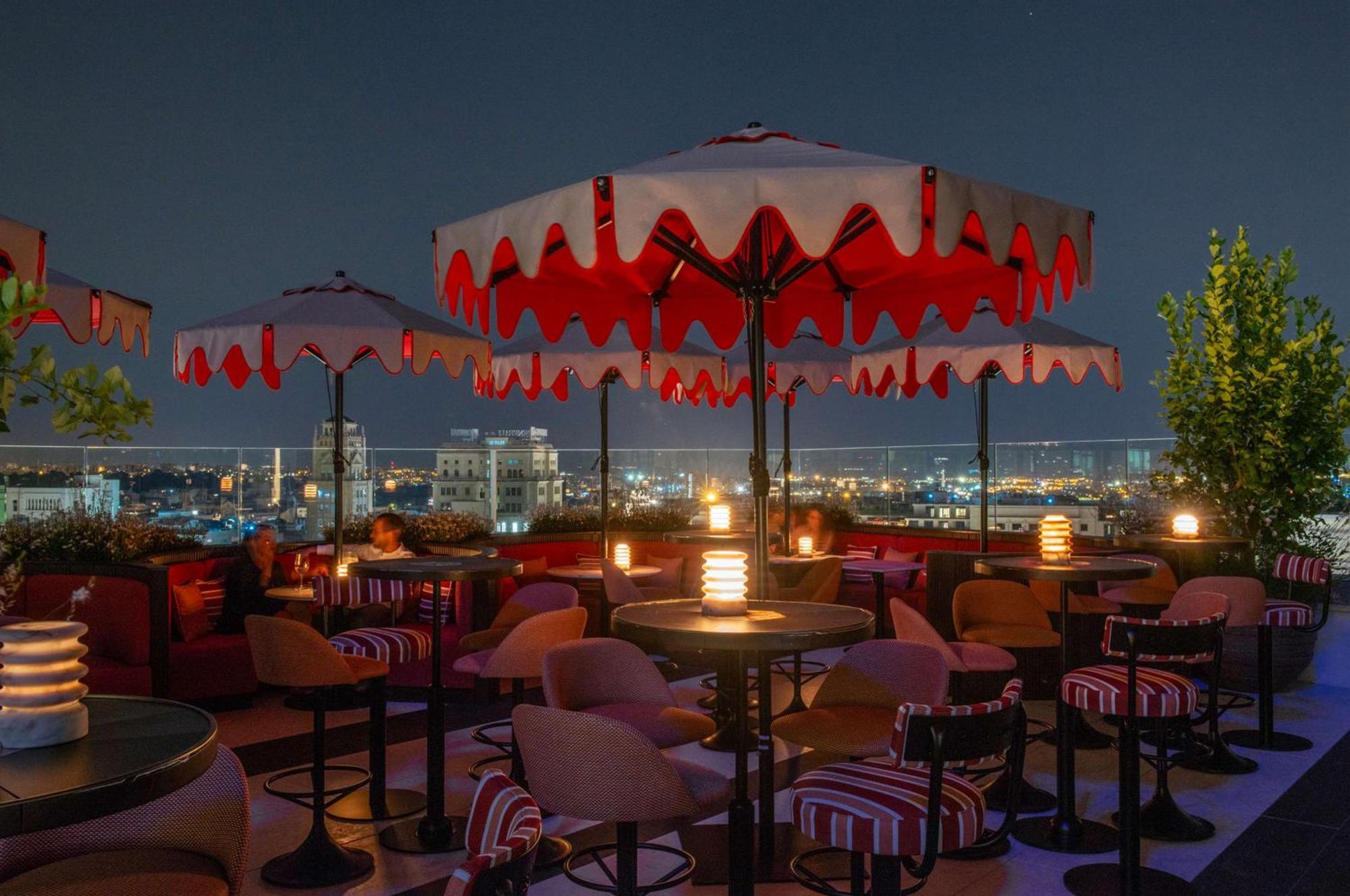 Hotel Montera Madrid, Curio Collection By Hilton Exteriör bild