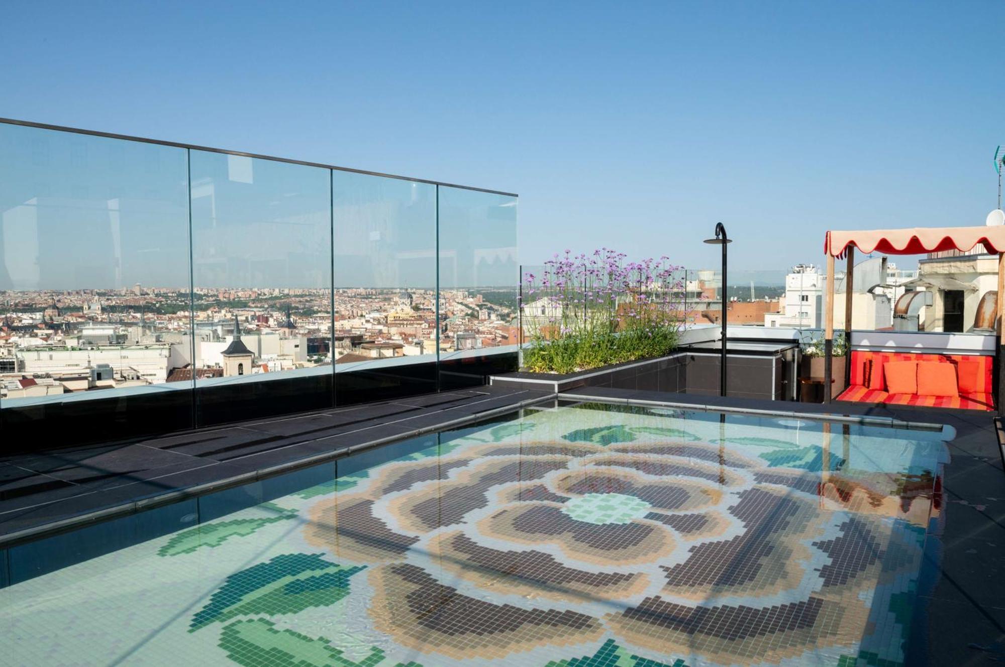 Hotel Montera Madrid, Curio Collection By Hilton Exteriör bild