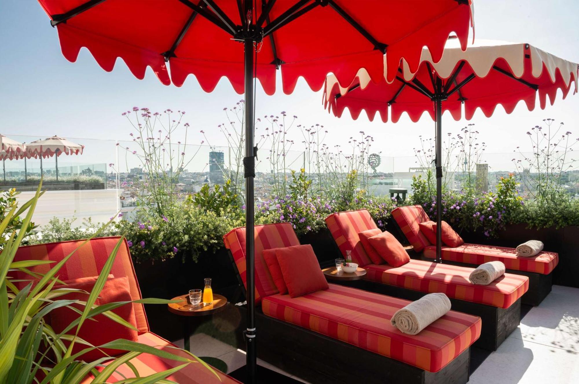 Hotel Montera Madrid, Curio Collection By Hilton Exteriör bild