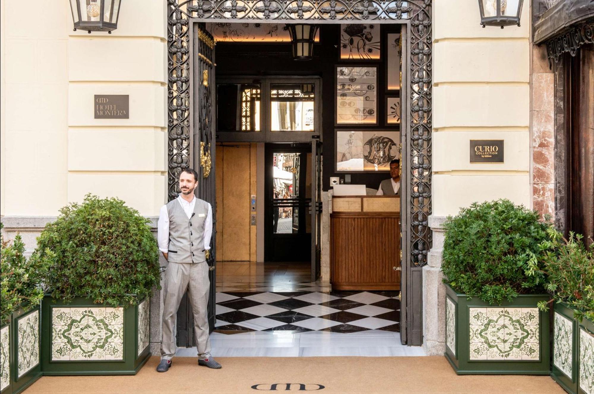 Hotel Montera Madrid, Curio Collection By Hilton Exteriör bild
