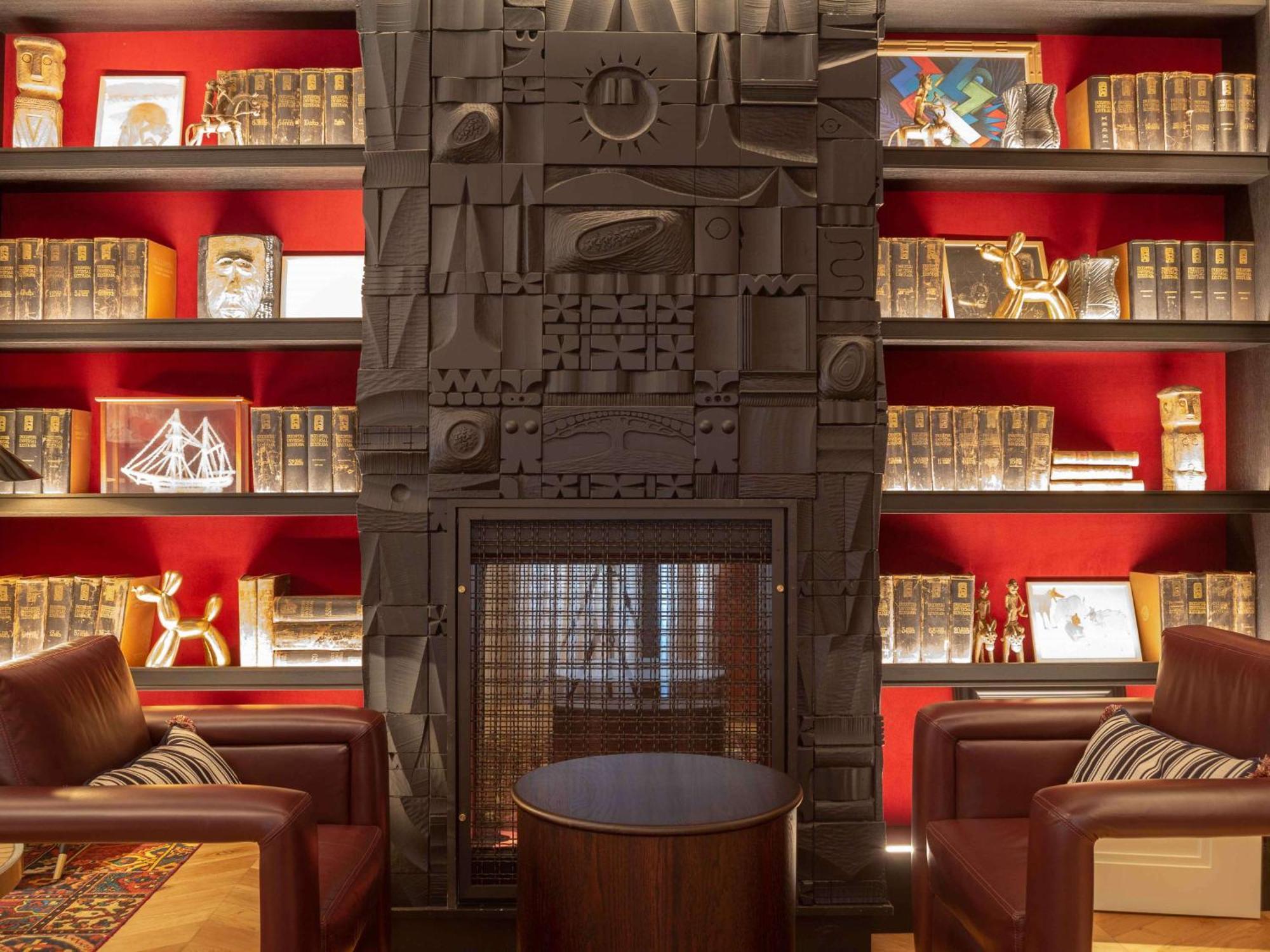 Hotel Montera Madrid, Curio Collection By Hilton Exteriör bild
