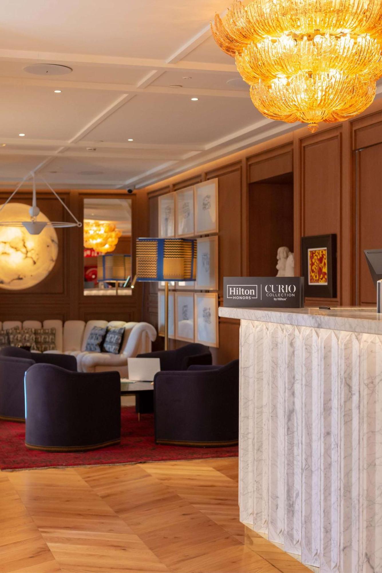 Hotel Montera Madrid, Curio Collection By Hilton Exteriör bild
